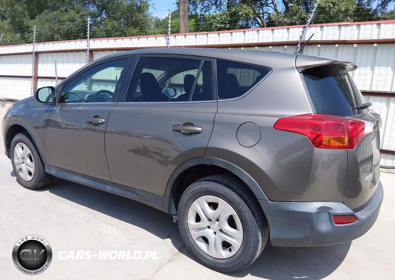 2015 Toyota Rav4 Le VIN:2T3ZFREV8FW143426 - 14