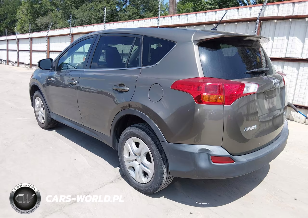2015 Toyota Rav4 Le VIN:2T3ZFREV8FW143426 - 3