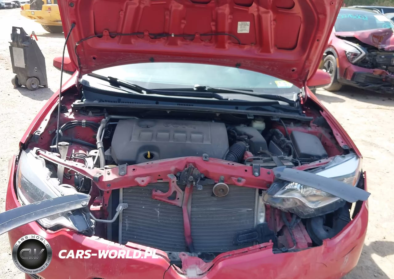 2015 Toyota Corolla Le VIN:2T1BURHE7FC275638 - 10