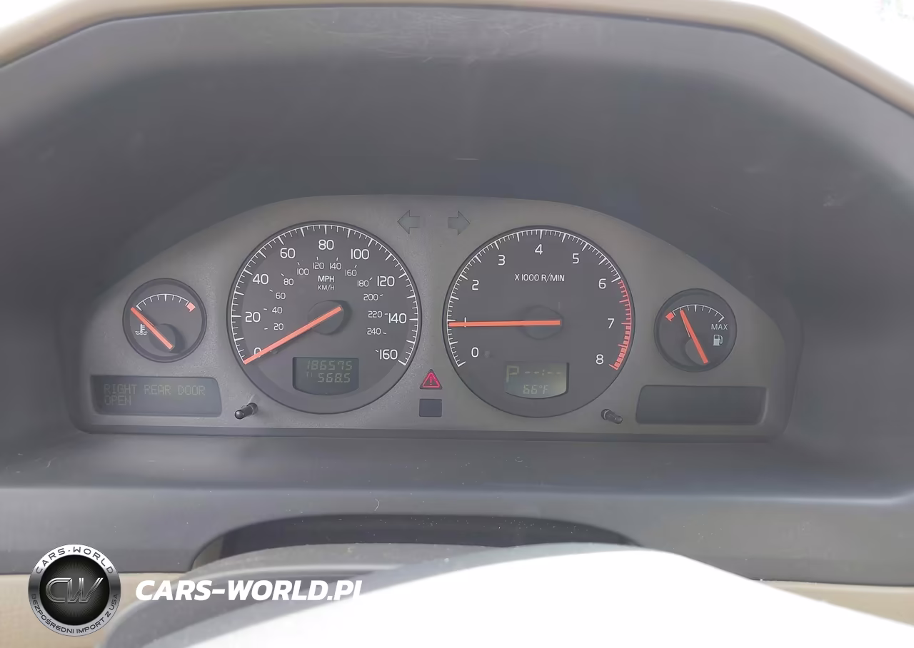 2001 Volvo V70 Xc VIN:YV1SZ58DX11008325 - 7