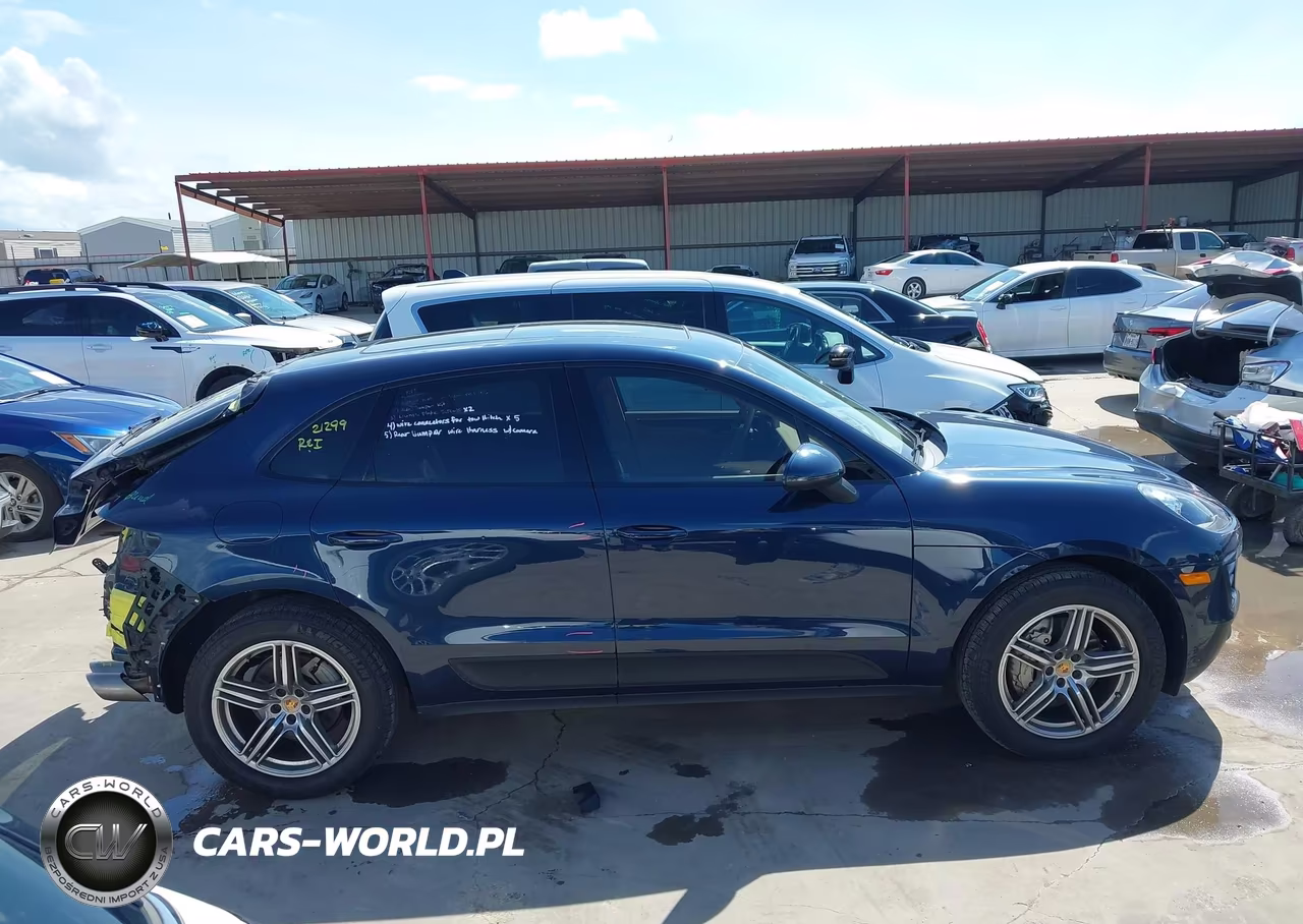 2016 Porsche Macan S VIN:WP1AB2A56GLB43630 - 14
