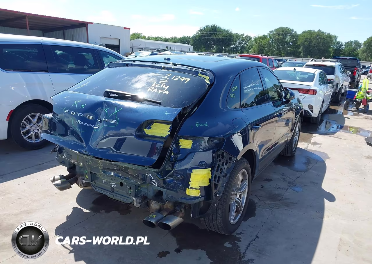 2016 Porsche Macan S VIN:WP1AB2A56GLB43630 - 4