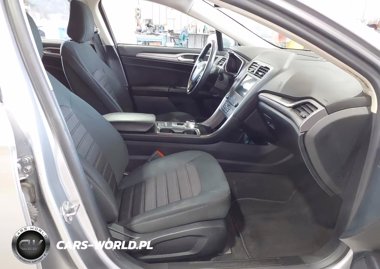 2020 Ford Fusion Hybrid Se VIN:3FA6P0LU0LR201427 - 5