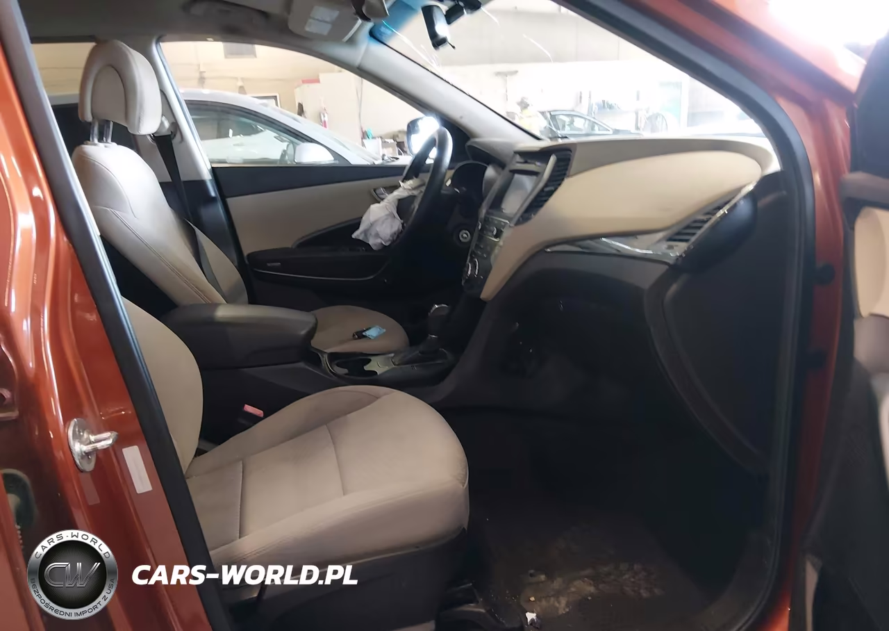 2017 Hyundai Santa Fe Sport 2.4L VIN:5XYZU3LB7HG489111 - 5