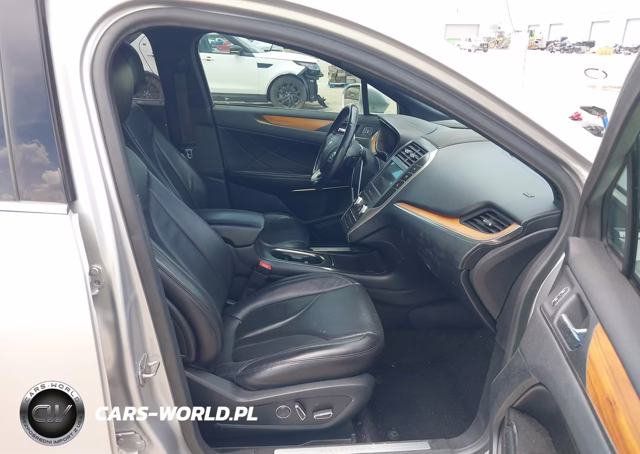 2019 Lincoln Mkc Select VIN:5LMCJ2C91KUL04474 - 5