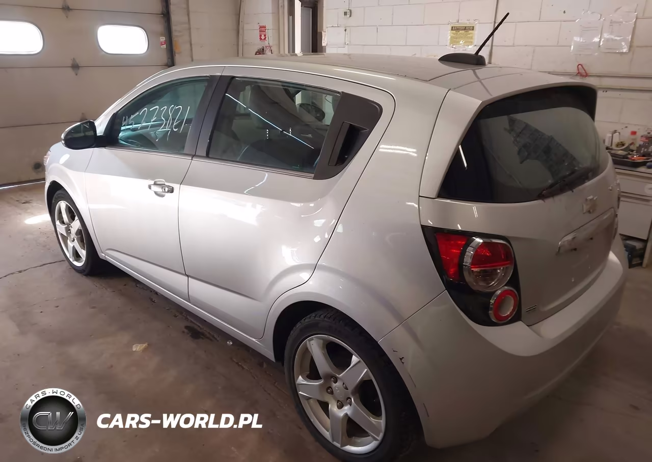 2015 Chevrolet Sonic Ltz Auto VIN:1G1JE6SB6F4191554 - 3