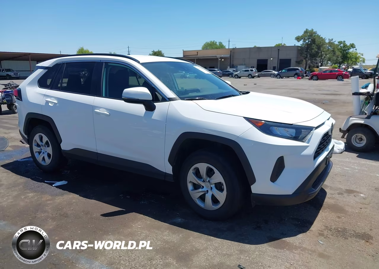 2020 Toyota Rav4 Le – zdjęcie 1 z 17