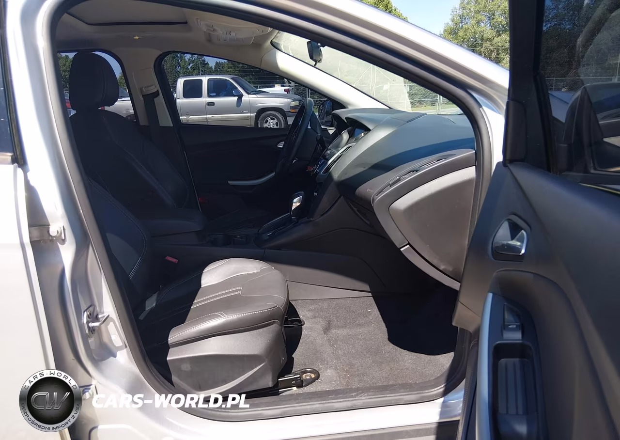 2013 Ford Focus Se VIN:1FADP3F29DL174537 - 5