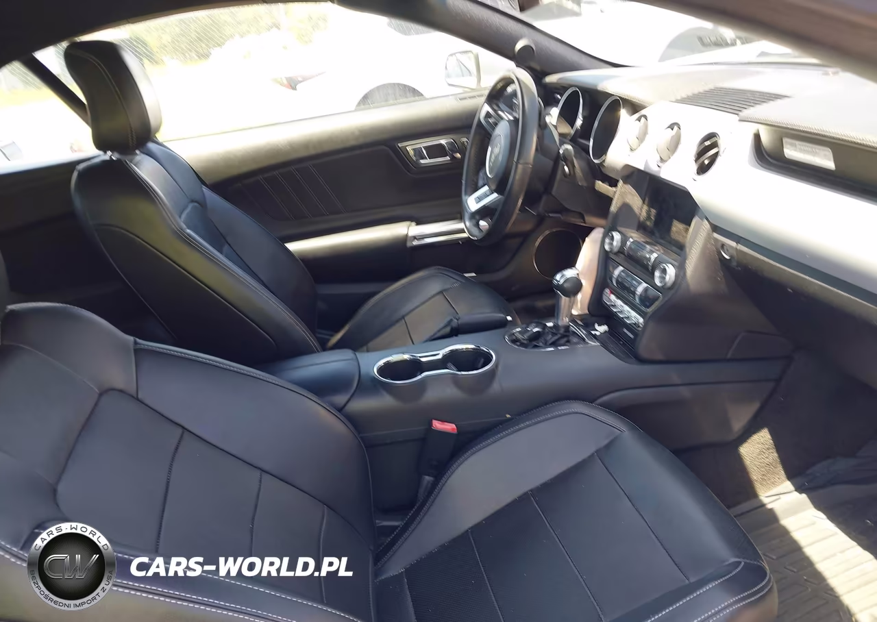 2016 Ford Mustang Ecoboost Premium VIN:1FATP8UH8G5292684 - 5