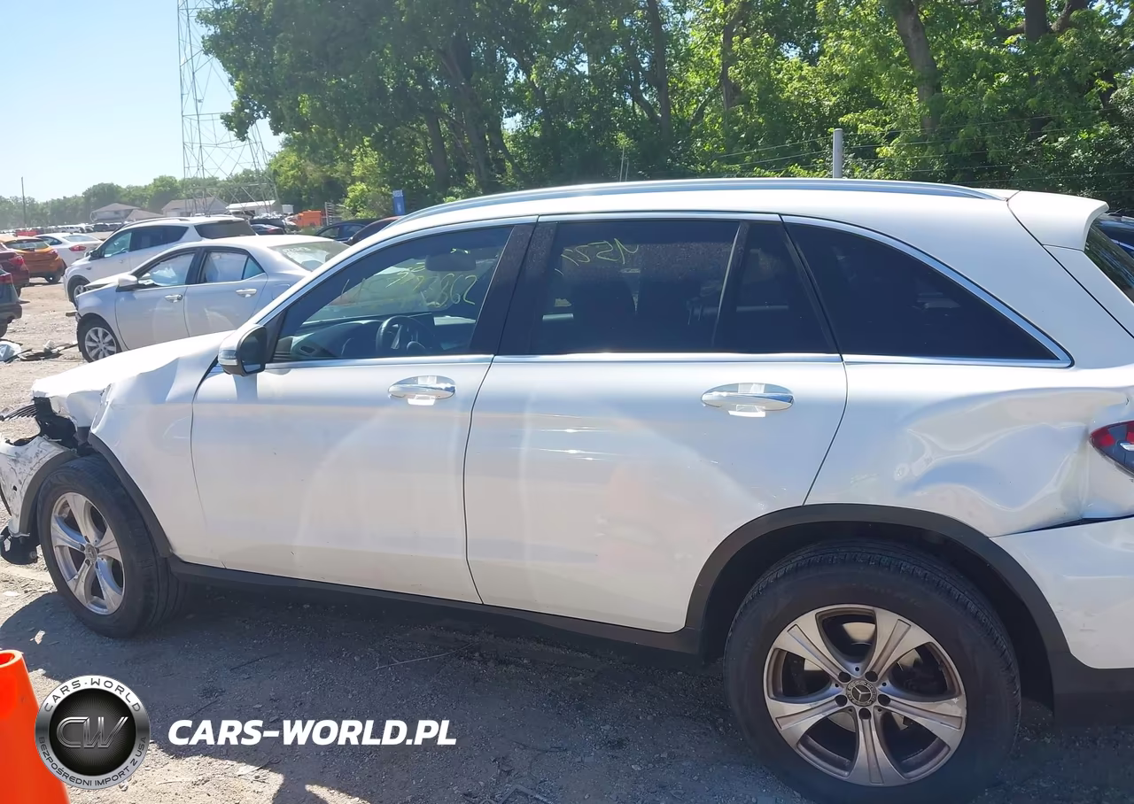 2018 Mercedes-Benz Glc 300 4Matic VIN:WDC0G4KB4JV069998 - 14