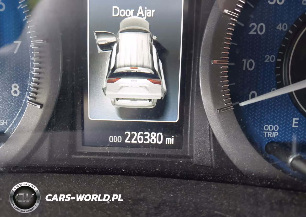 2019 Toyota Sienna Xle 8 Passenger VIN:5TDYZ3DC3KS989393 - 15