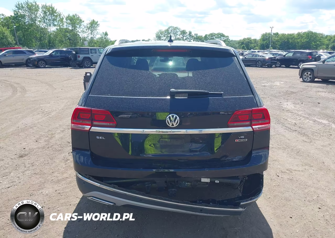 2018 Volkswagen Atlas 3.6L V6 Sel VIN:1V2MR2CA3JC540903 - 16