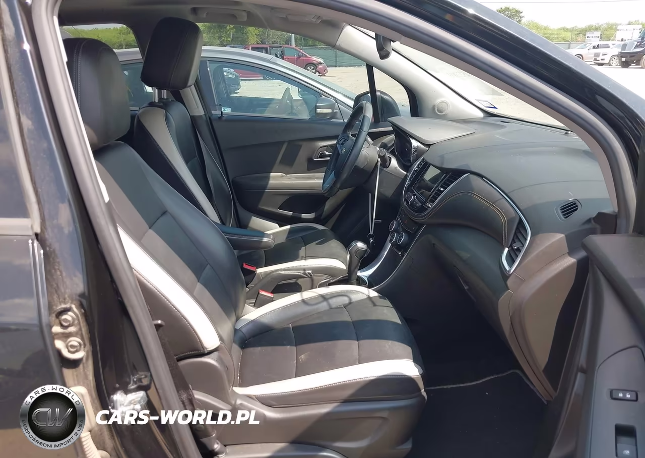 2018 Chevrolet Trax Premier VIN:KL7CJMSB3JB634762 - 5