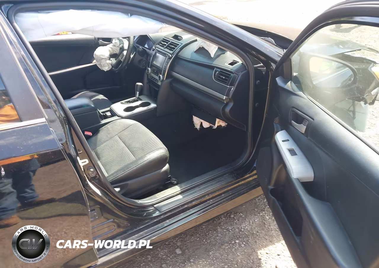 2014 Toyota Camry Se VIN:4T1BF1FK1EU819133 - 5