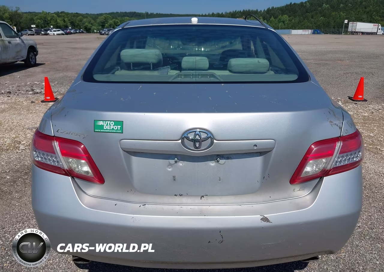 2010 Toyota Camry Le V6 VIN:4T1BK3EK2AU599035 - 15