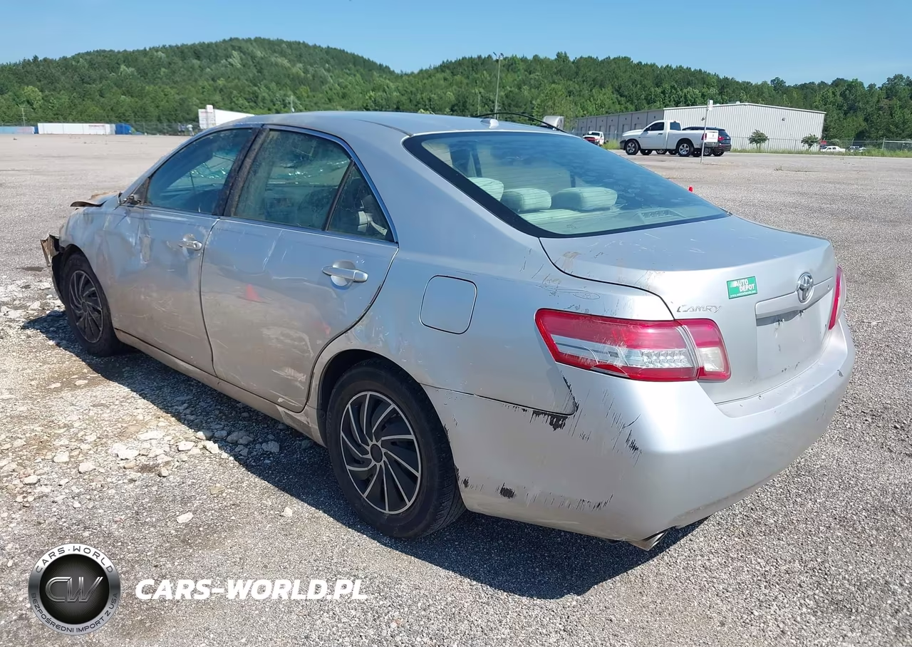2010 Toyota Camry Le V6 VIN:4T1BK3EK2AU599035 - 3