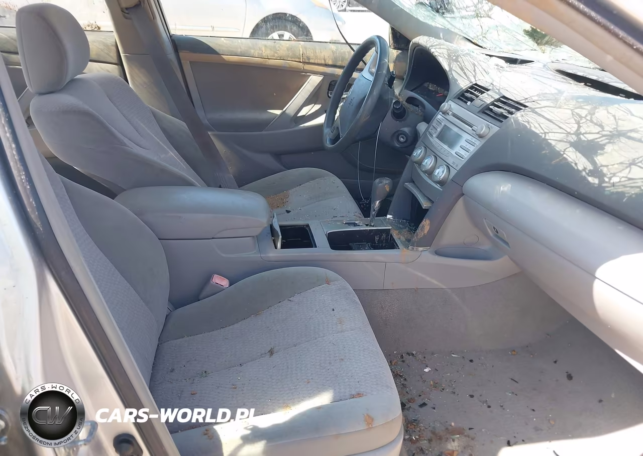 2010 Toyota Camry Le V6 VIN:4T1BK3EK2AU599035 - 5