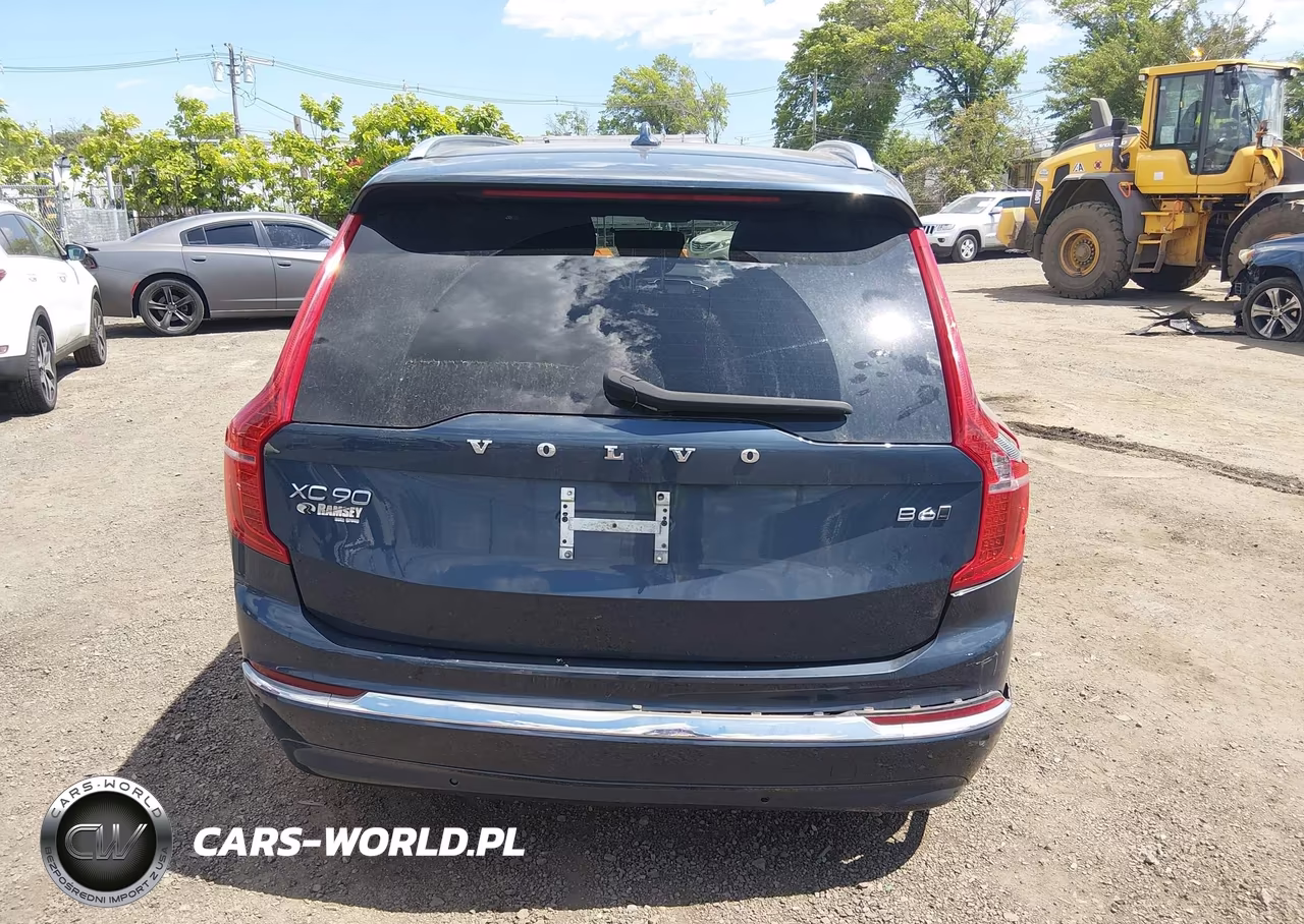2023 Volvo Xc90 B6 Plus 7-Seater VIN:YV4062PNXP1956745 - 16