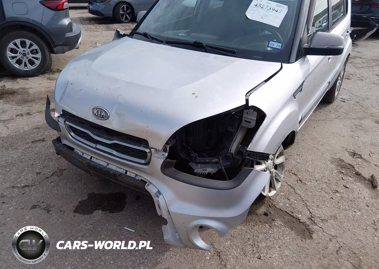 2012 Kia Soul + VIN:KNDJT2A6XC7391776 - 6