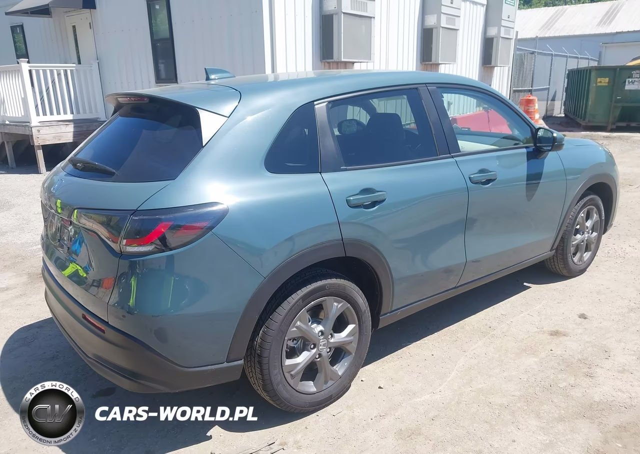 2026 Honda Hr-V Awd Lx VIN:3CZRZ2H38TM762754 - 4