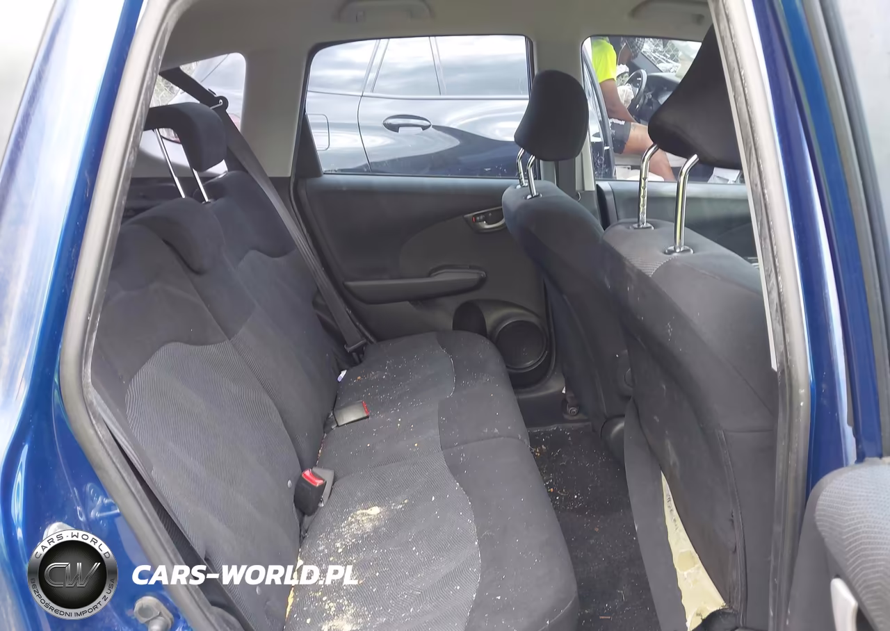 2009 Honda Fit Sport VIN:JHMGE88439S053846 - 8