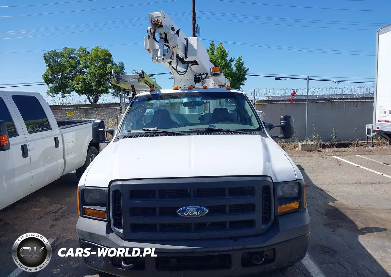 2007 Ford F-350 Chassis Xl-Xlt VIN:1FDWF36527EA01639 - 11
