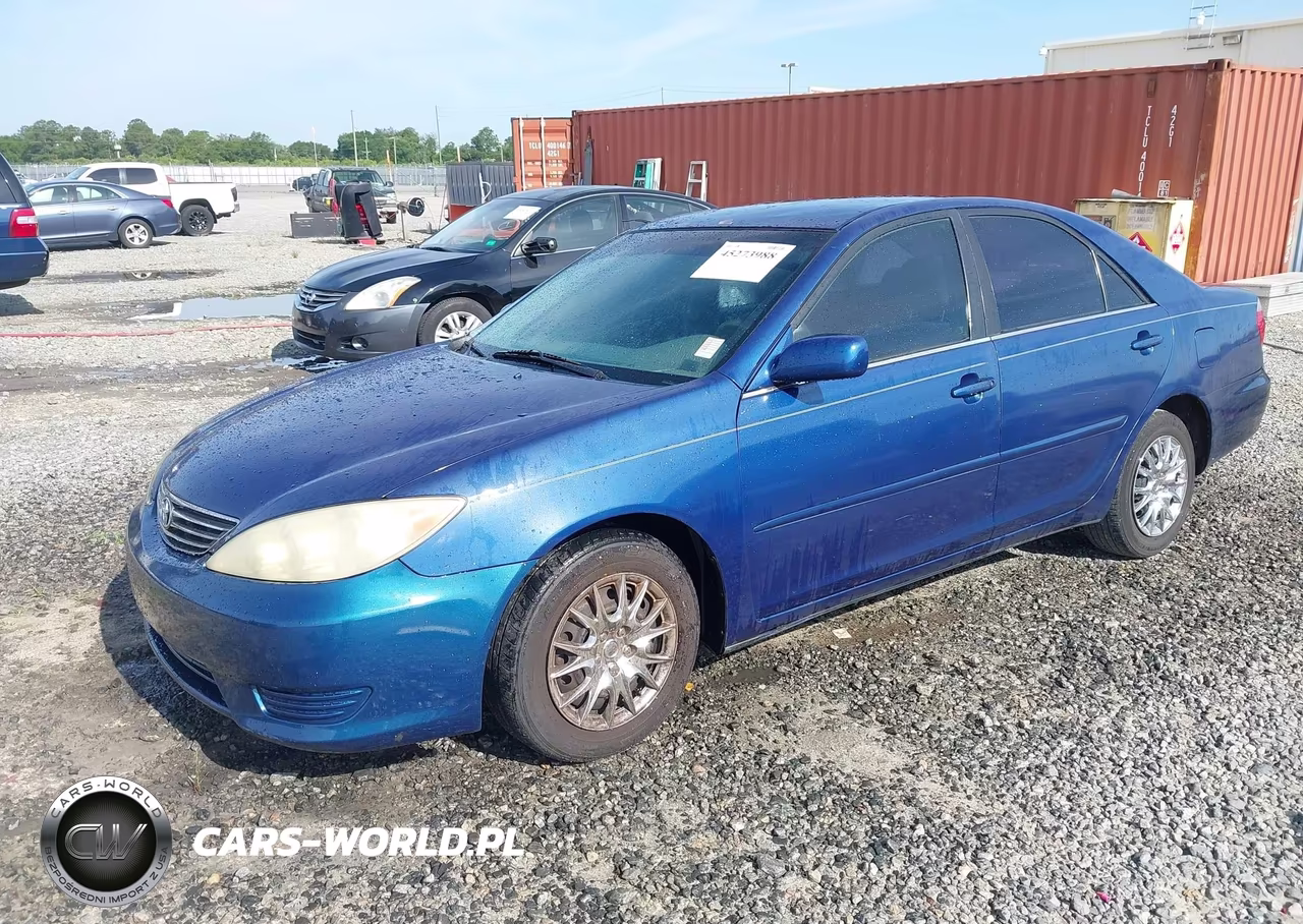 2005 Toyota Camry Le VIN:4T1BE32K15U090927 - 2