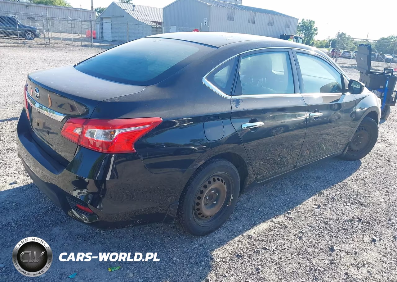 2016 Nissan Sentra S VIN:3N1AB7AP9GY296514 - 4
