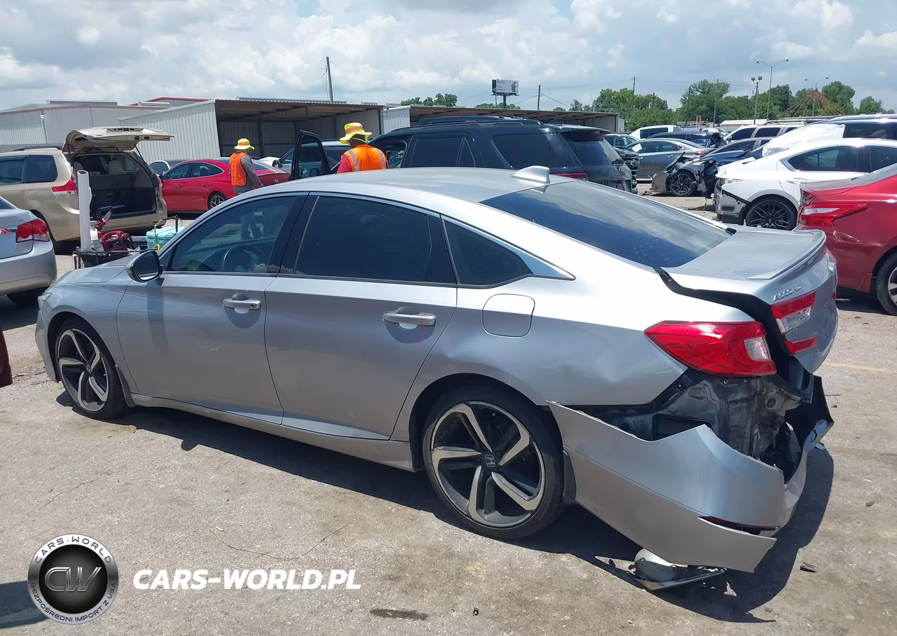 2018 Honda Accord Sport VIN:1HGCV1F39JA007063 - 14