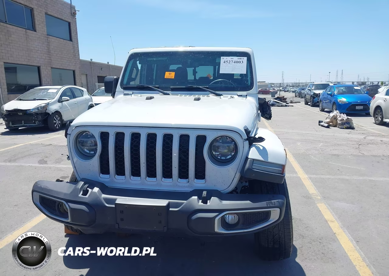 2020 Jeep Gladiator Overland 4X4 VIN:1C6HJTFGXLL175226 - 13