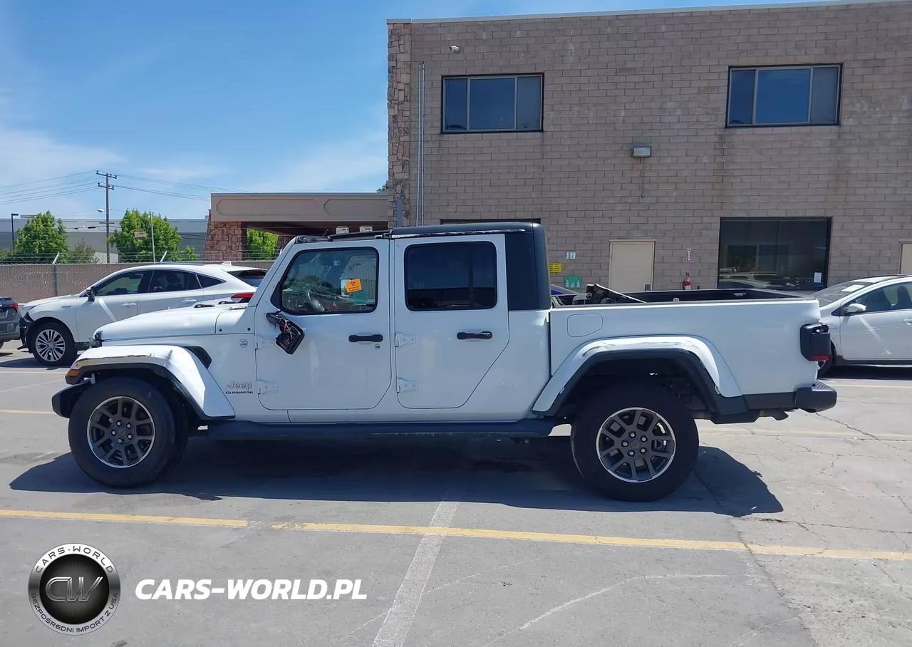 2020 Jeep Gladiator Overland 4X4 VIN:1C6HJTFGXLL175226 - 15