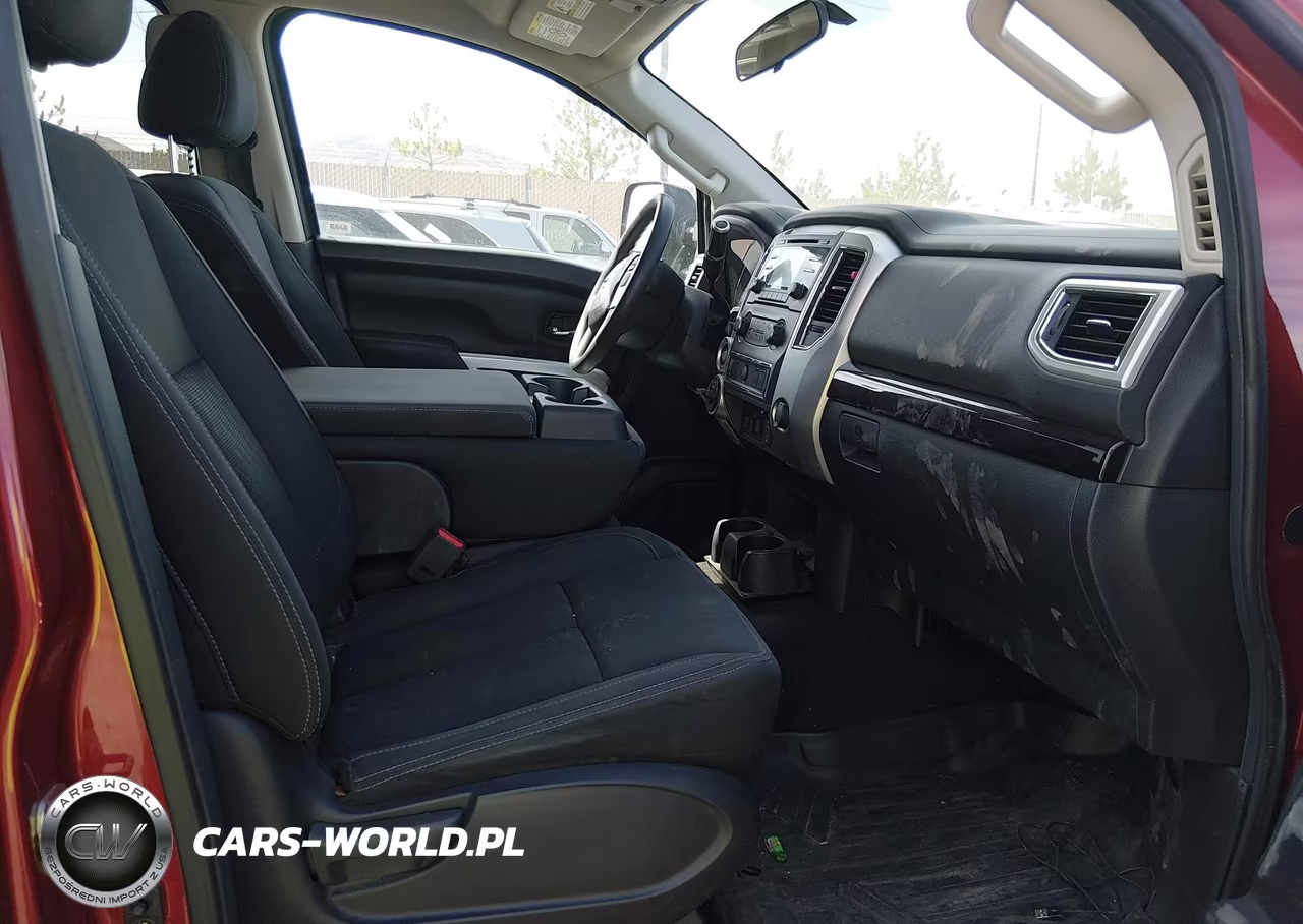 2017 Nissan Titan Xd Sv Diesel VIN:1N6BA1F37HN522052 - 5