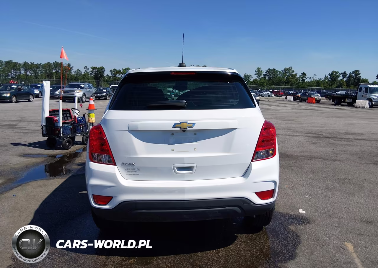 2019 Chevrolet Trax Ls VIN:3GNCJKSB8KL405170 - 17