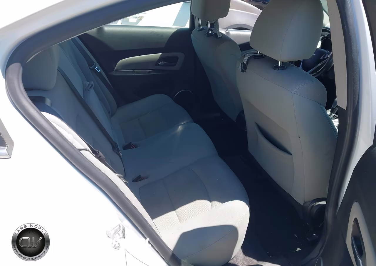 2012 Chevrolet Cruze 1Lt VIN:1G1PF5SC8C7233744 - 8