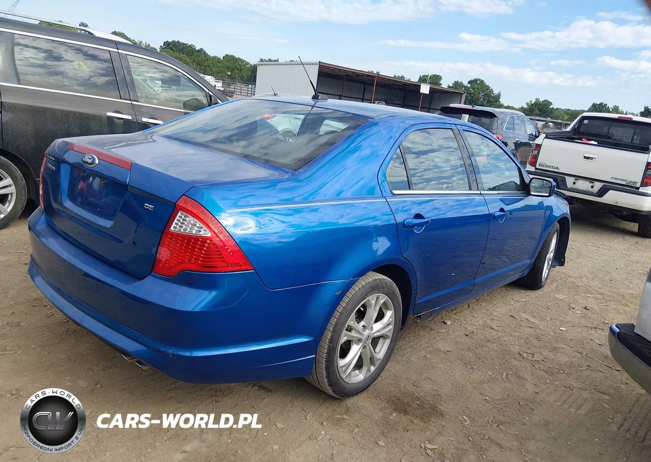 2012 Ford Fusion Se VIN:3FAHP0HA6CR120603 - 4