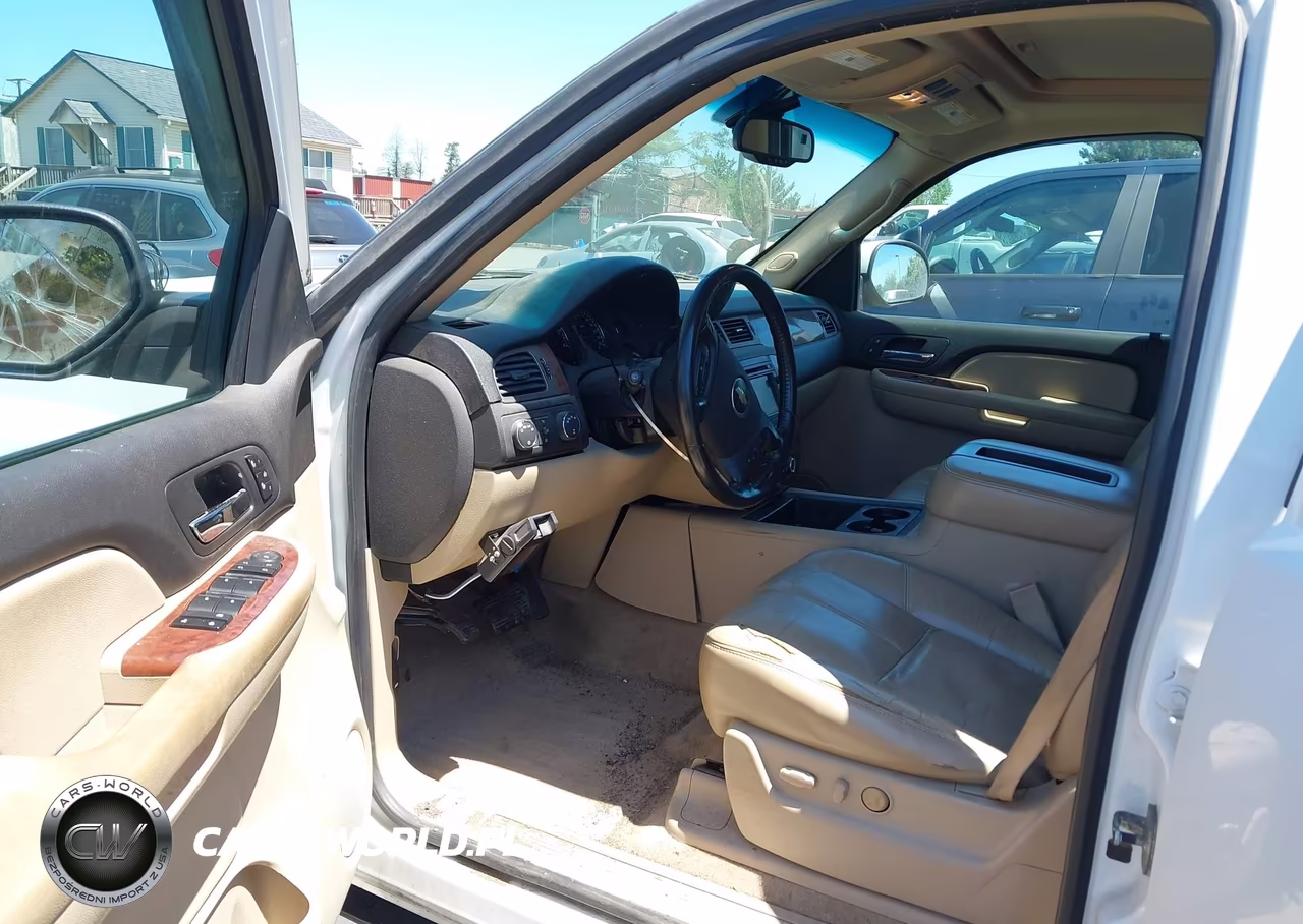 2007 Chevrolet Suburban 2500 Lt VIN:3GNGK26K17G262149 - 5