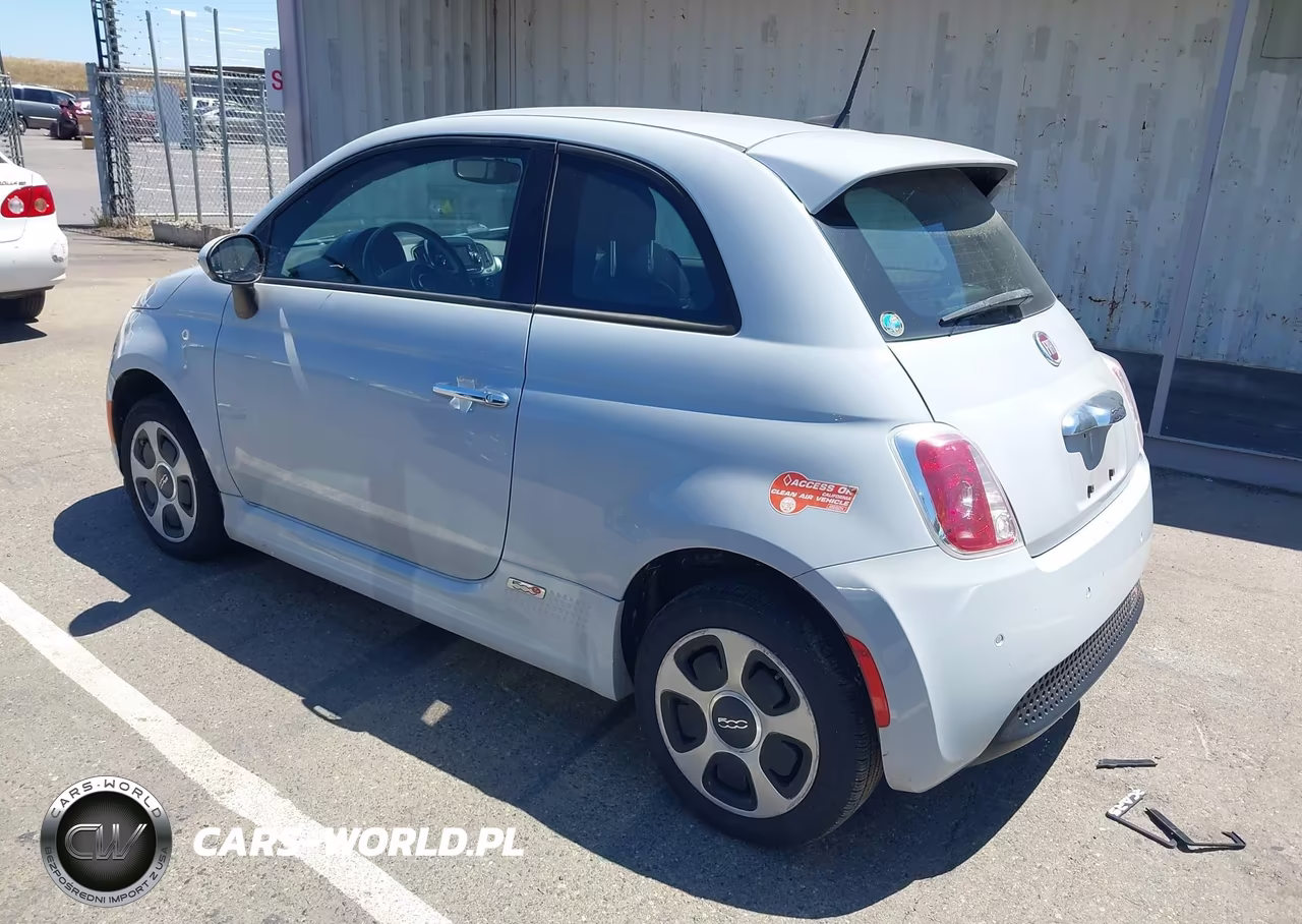 2017 Fiat 500E Battery Electric VIN:3C3CFFGE8HT621067 - 3