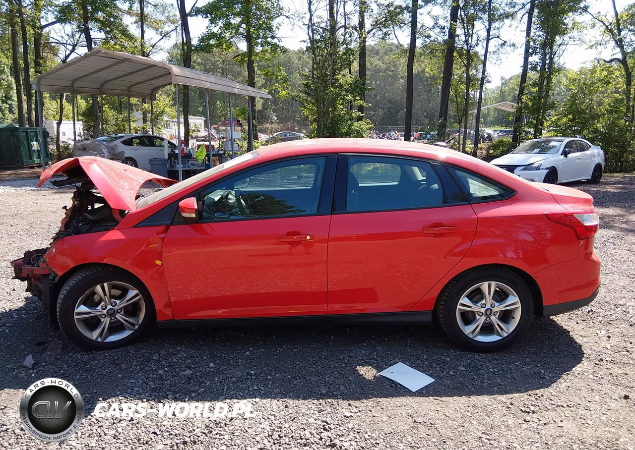 2014 Ford Focus Se VIN:1FADP3F22EL119090 - 15