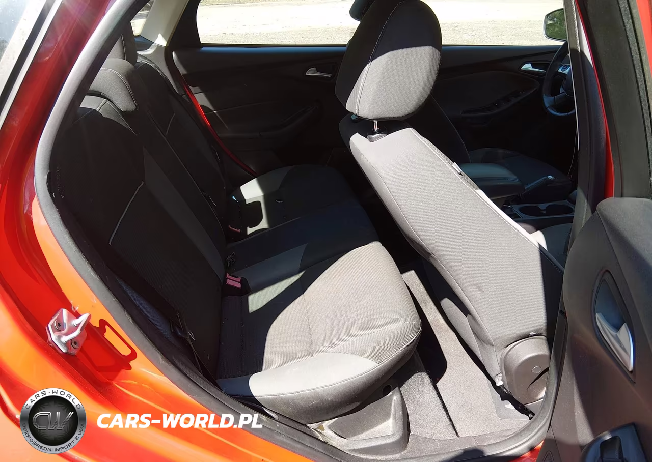 2014 Ford Focus Se VIN:1FADP3F22EL119090 - 8