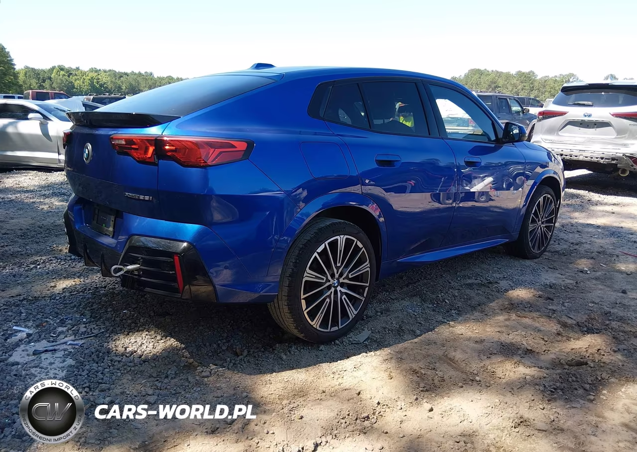 2025 BMW X2 xDrive28I VIN:WBX63GM03S5067916 - 4