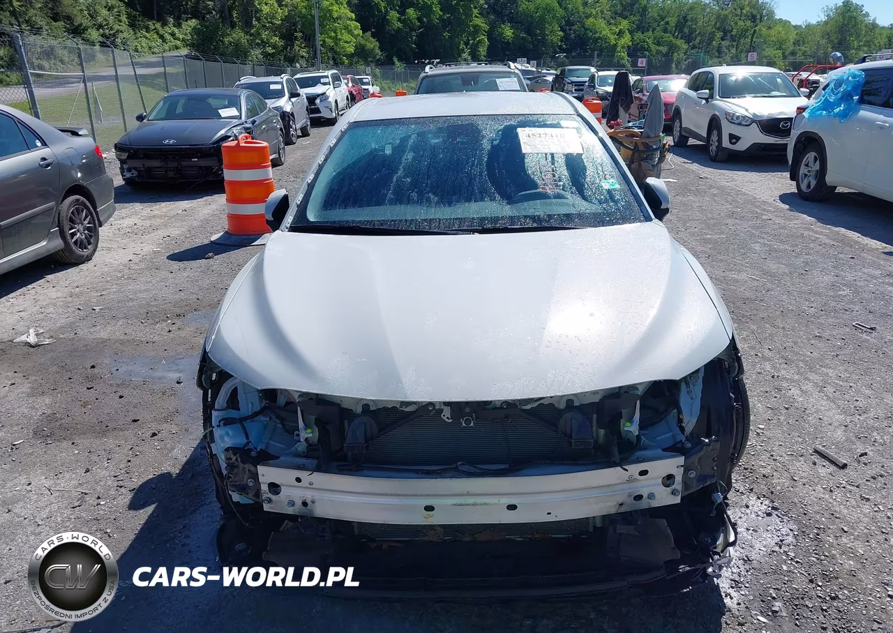 2024 Toyota Camry Le VIN:4T1C11AK4RU216905 - 13