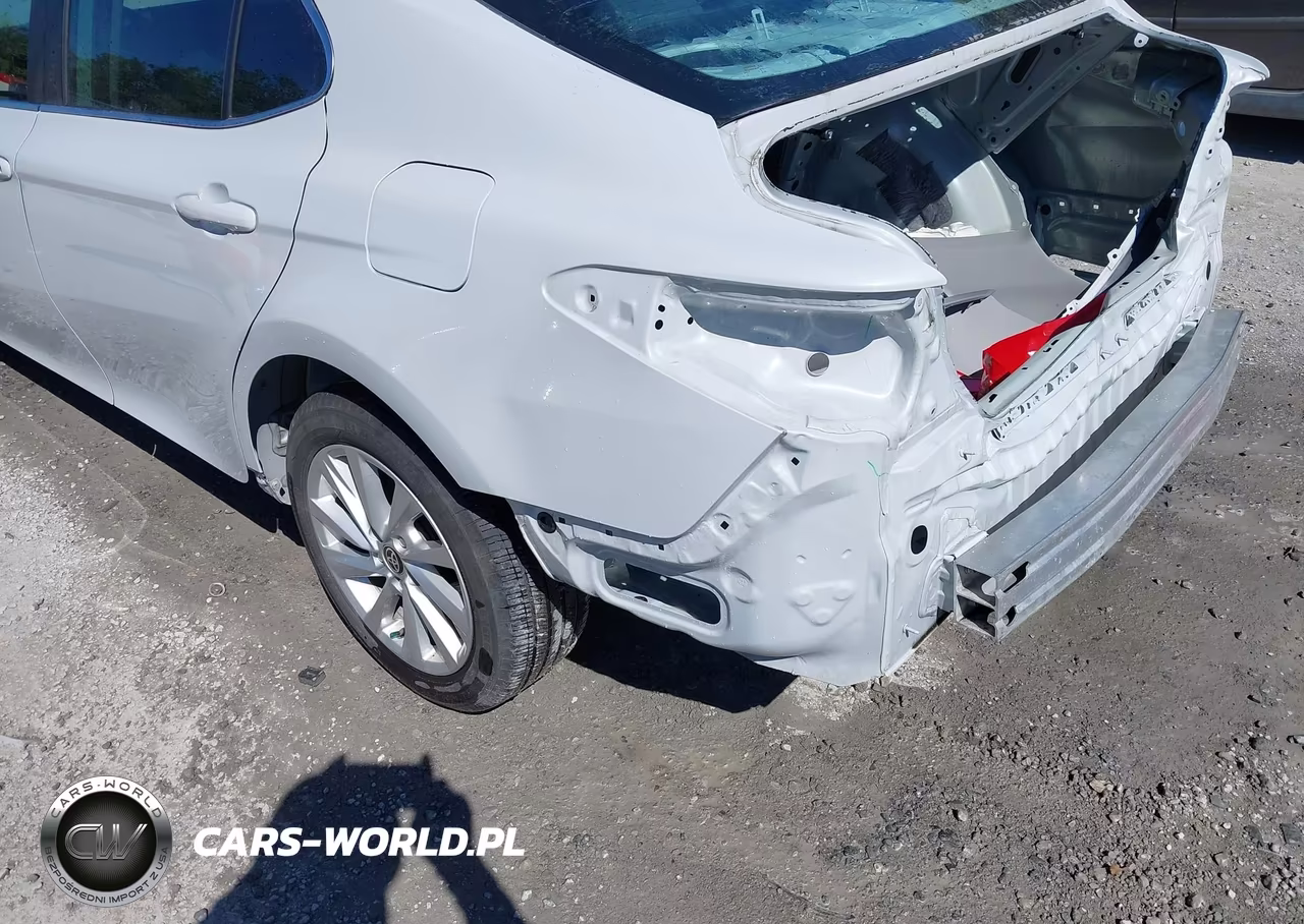 2024 Toyota Camry Le VIN:4T1C11AK4RU216905 - 22
