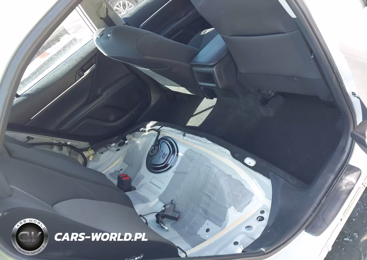 2024 Toyota Camry Le VIN:4T1C11AK4RU216905 - 8