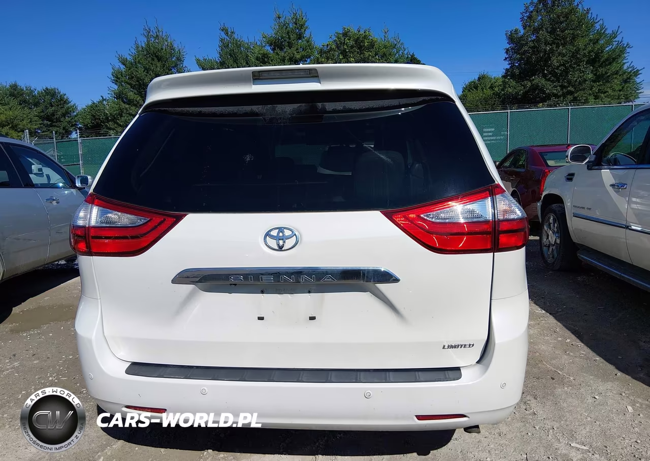 2015 Toyota Sienna Limited Premium 7 Passenger VIN:5TDYK3DC4FS571080 - 16