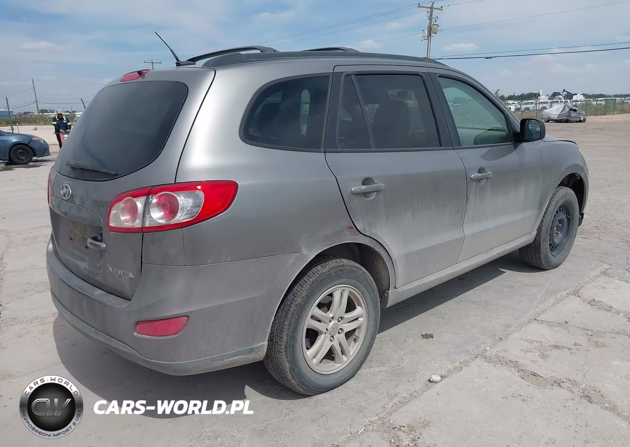 2011 Hyundai Santa Fe Gls VIN:5XYZG3AB4BG024397 - 4