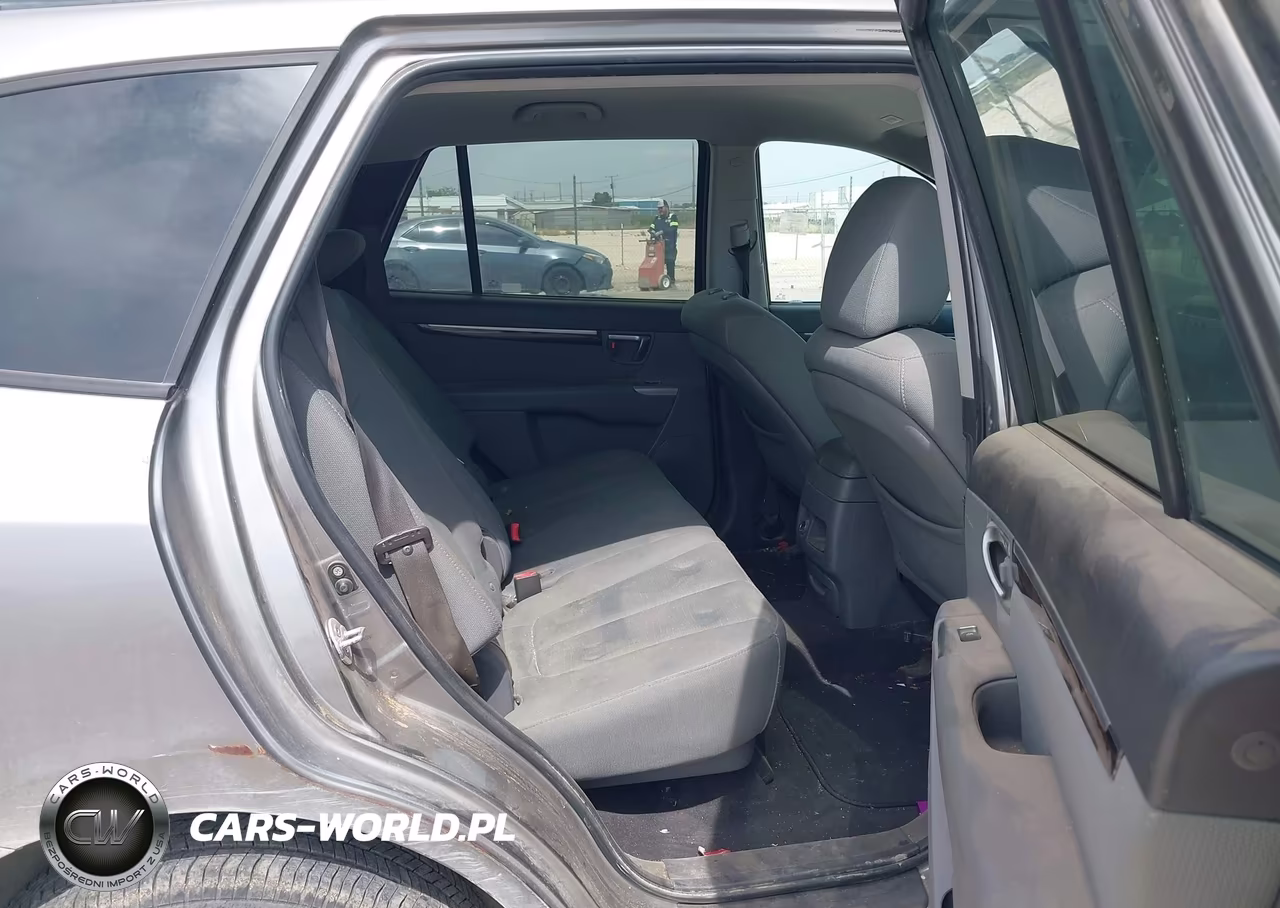 2011 Hyundai Santa Fe Gls VIN:5XYZG3AB4BG024397 - 8