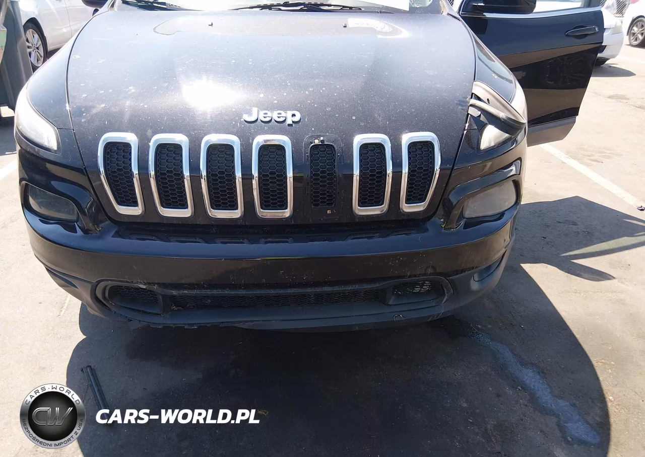 2018 Jeep Cherokee Latitude Plus Fwd VIN:1C4PJLLBXJD604532 - 6