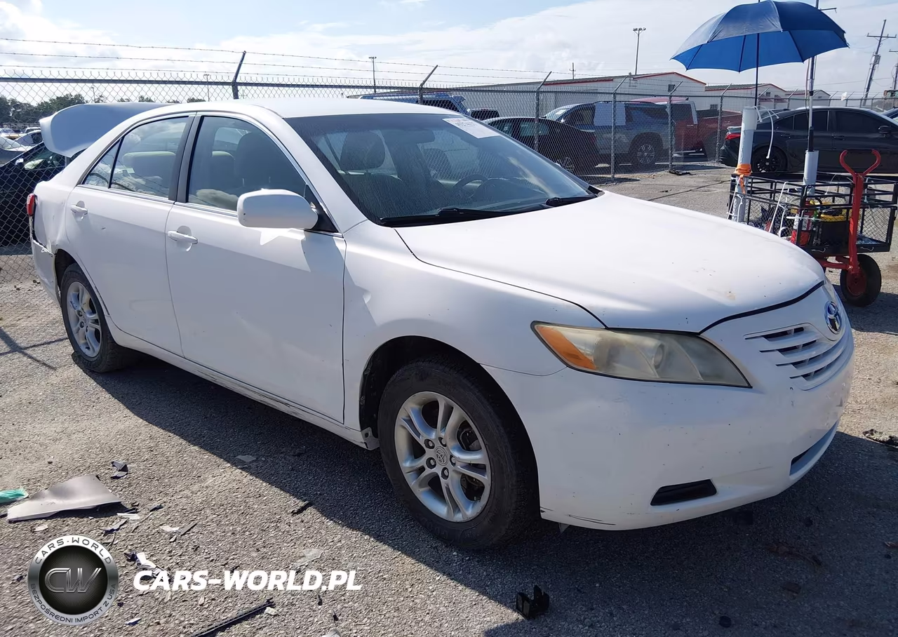 2008 Toyota Camry Le – zdjęcie 1 z 11