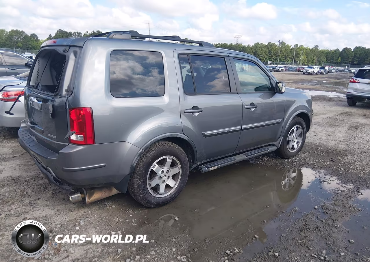 2009 Honda Pilot Touring VIN:5FNYF38929B025843 - 4