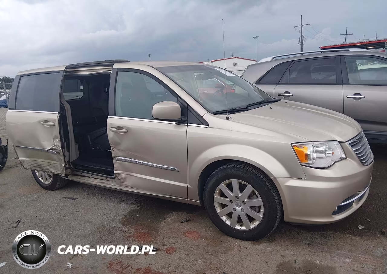 2016 Chrysler Town & Country Touring VIN:2C4RC1BG7GR267702 - 13